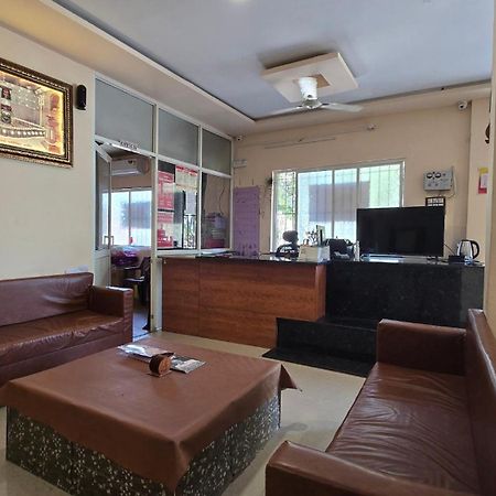 Hotel Maheshwari Green'S اوجاين المظهر الخارجي الصورة