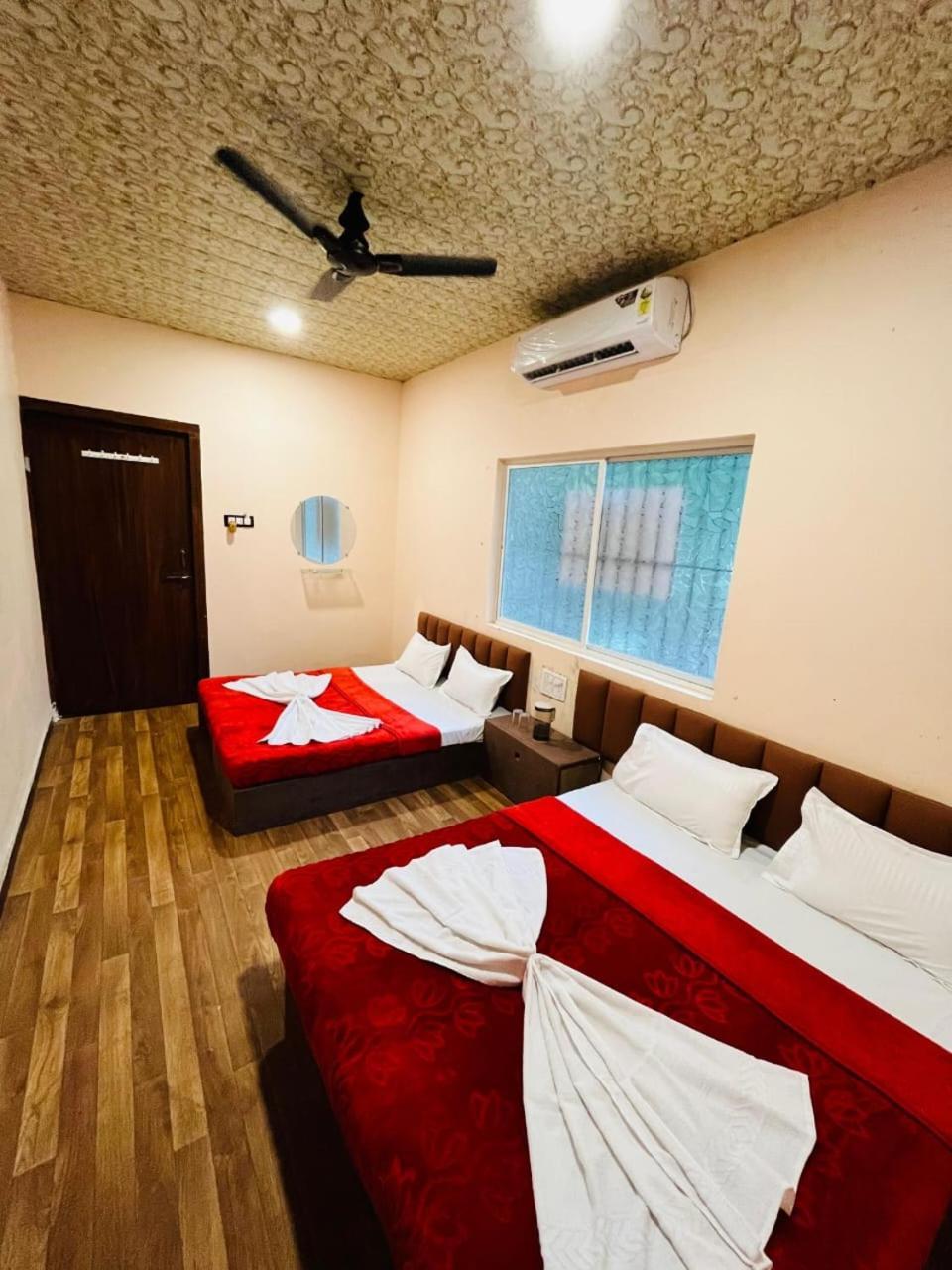 Hotel Maheshwari Green'S اوجاين المظهر الخارجي الصورة