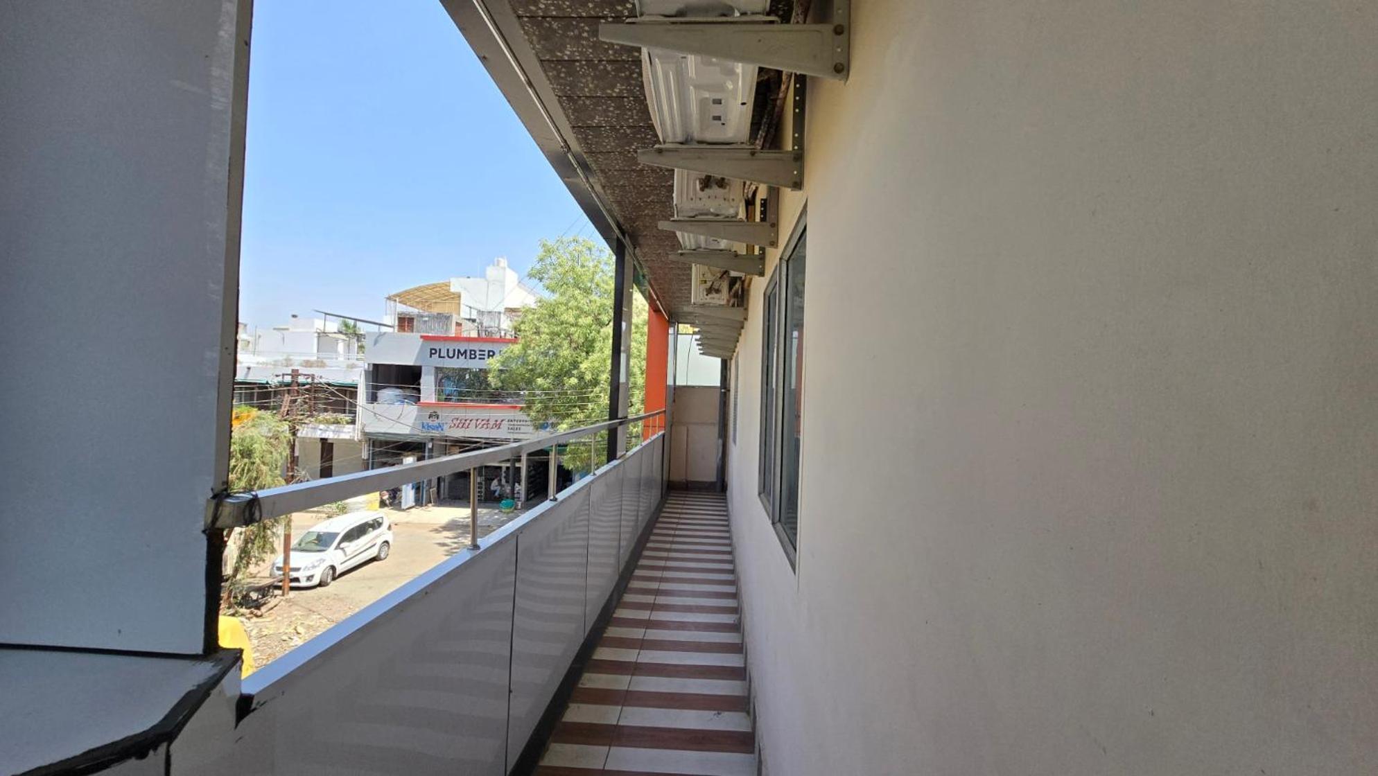 Hotel Maheshwari Green'S اوجاين المظهر الخارجي الصورة